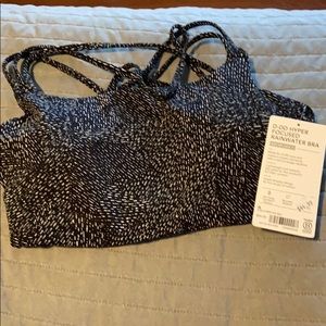 BNWT Athleta D-DD Hyper Focused Rainwater Bra - S